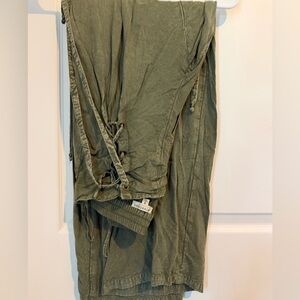 EARTHBOUND Green Lace-Up Pants